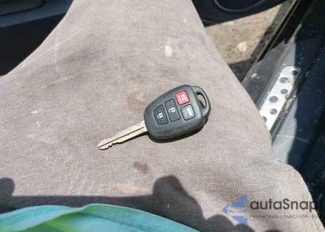 2015 Scion Fr-S z USA, uszkodzony, nr VIN JF1ZNAA11F8713673